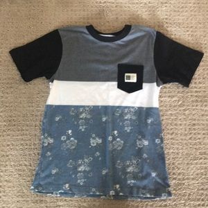flower pocket tee